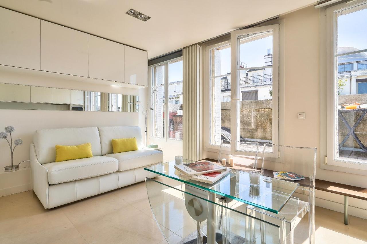 Designed Studio With Ac-Terrasse Vue Tour Eiffel Paris Bagian luar foto