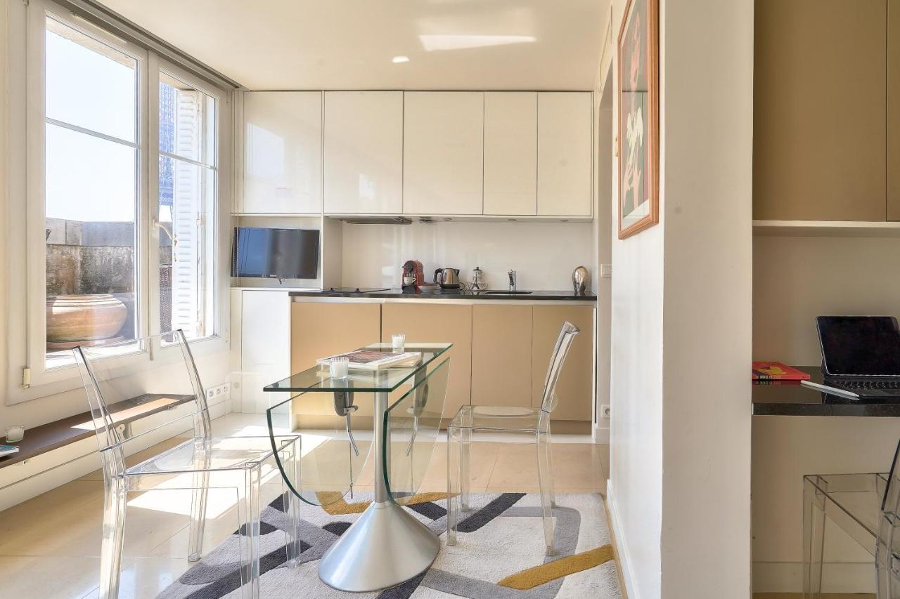 Designed Studio With Ac-Terrasse Vue Tour Eiffel Paris Bagian luar foto